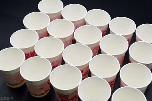 食品安全警示 一次性紙杯和炒鍋還能不能放心使用