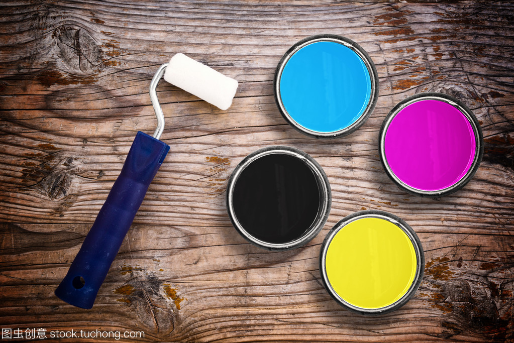 cmyk 顏色在錫罐